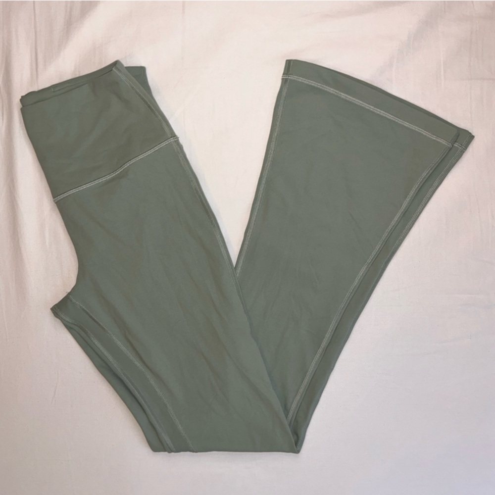 Lululemon Align High-Rise Mini Flare Leggings Size 8 in Palm Court